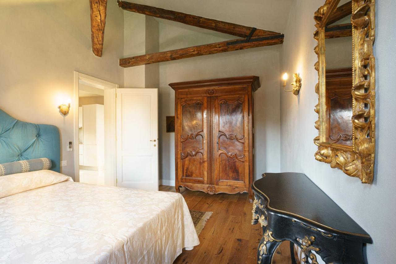 Casa Virginia Direct At The Canal Cannaregio With Own Roof Terrace Appartement Venise