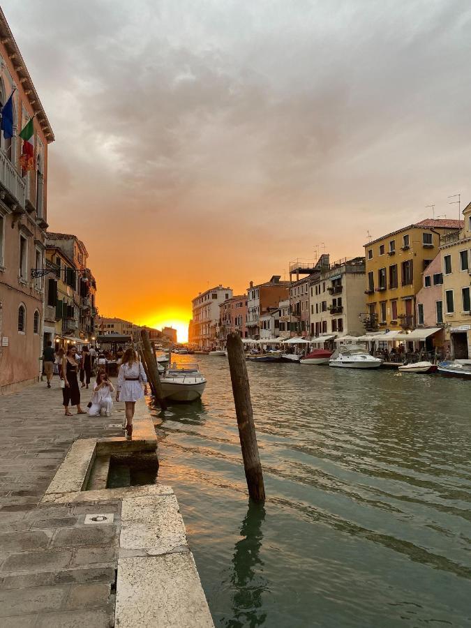 Appartement Casa Virginia Direct At The Canal Cannaregio With Own Roof Terrace Venise